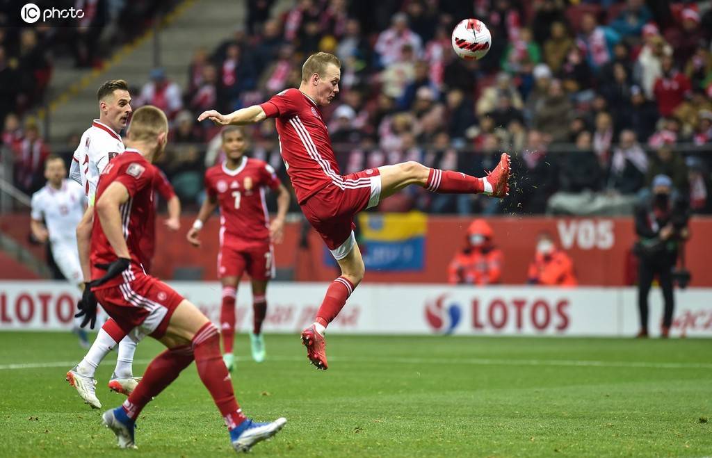 波兰迎战匈牙利,冲击欧锦赛资格 波兰迎战匈牙利,冲击欧锦赛资格