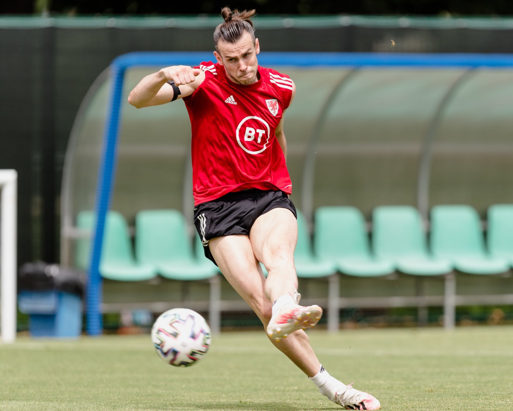 开云体育app-威尔士一球小胜斯洛文尼亚，贝尔阿龙绝杀