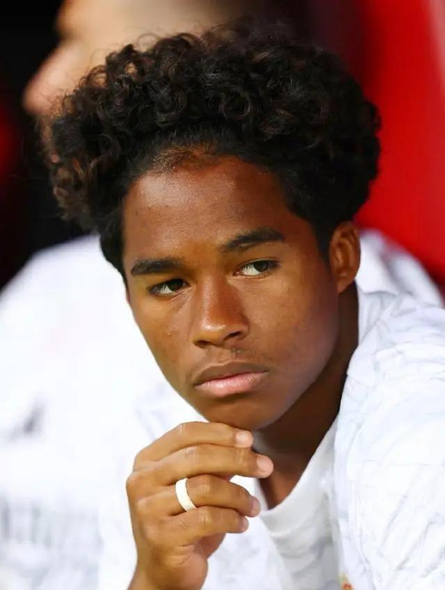 关于巴西国家队新发现年轻天才,引领未来趋势的信息 关于巴西国家队新发现年轻天才,引领未来趋势的信息