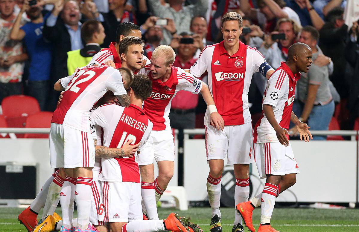 阿贾克斯精彩表现,战胜激烈对手!的简单介绍 阿贾克斯精彩表现,战胜激烈对手!的简单介绍