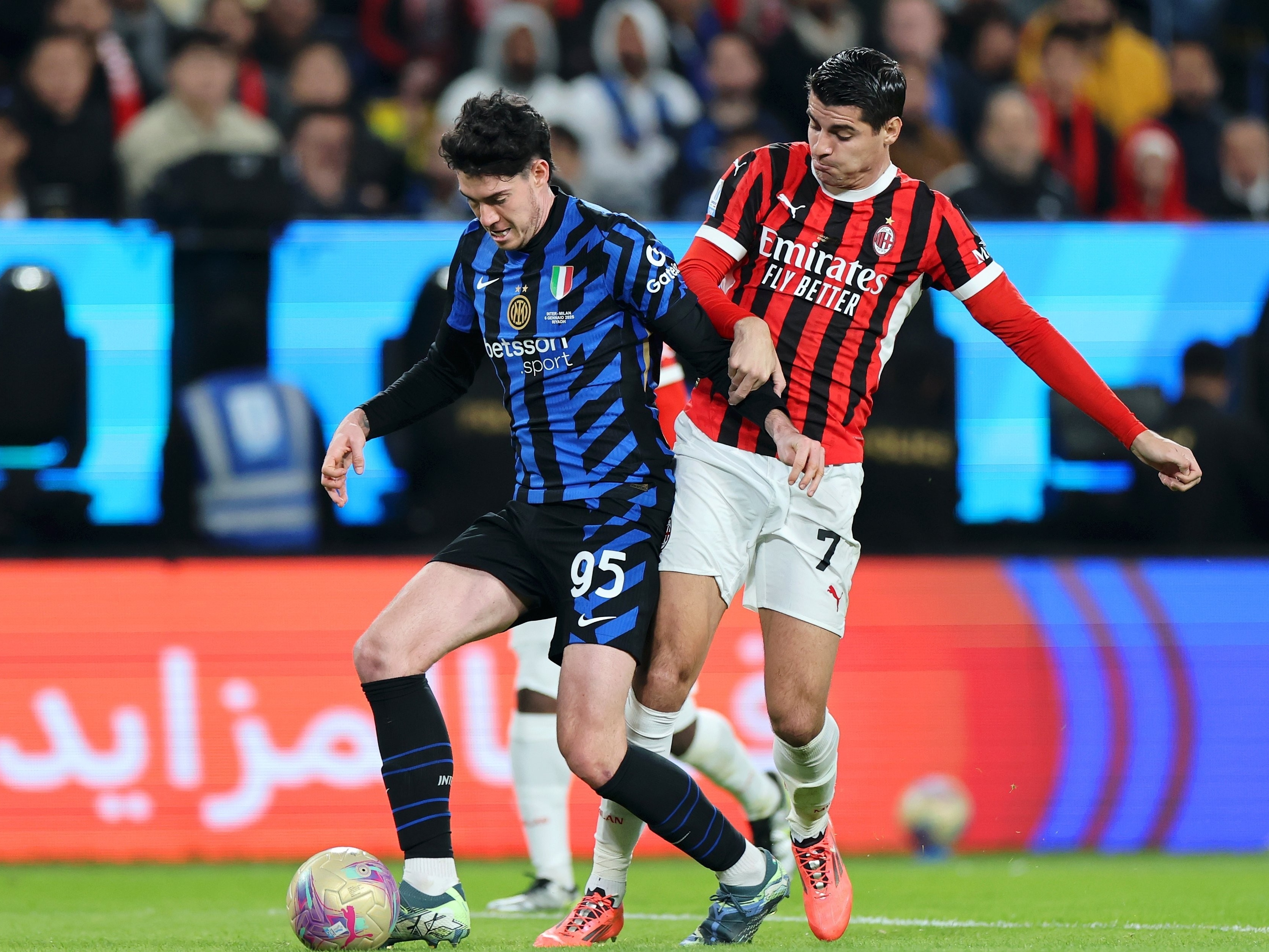 开云体育在线-国际米兰遭遇两连败，状态出现波动的简单介绍