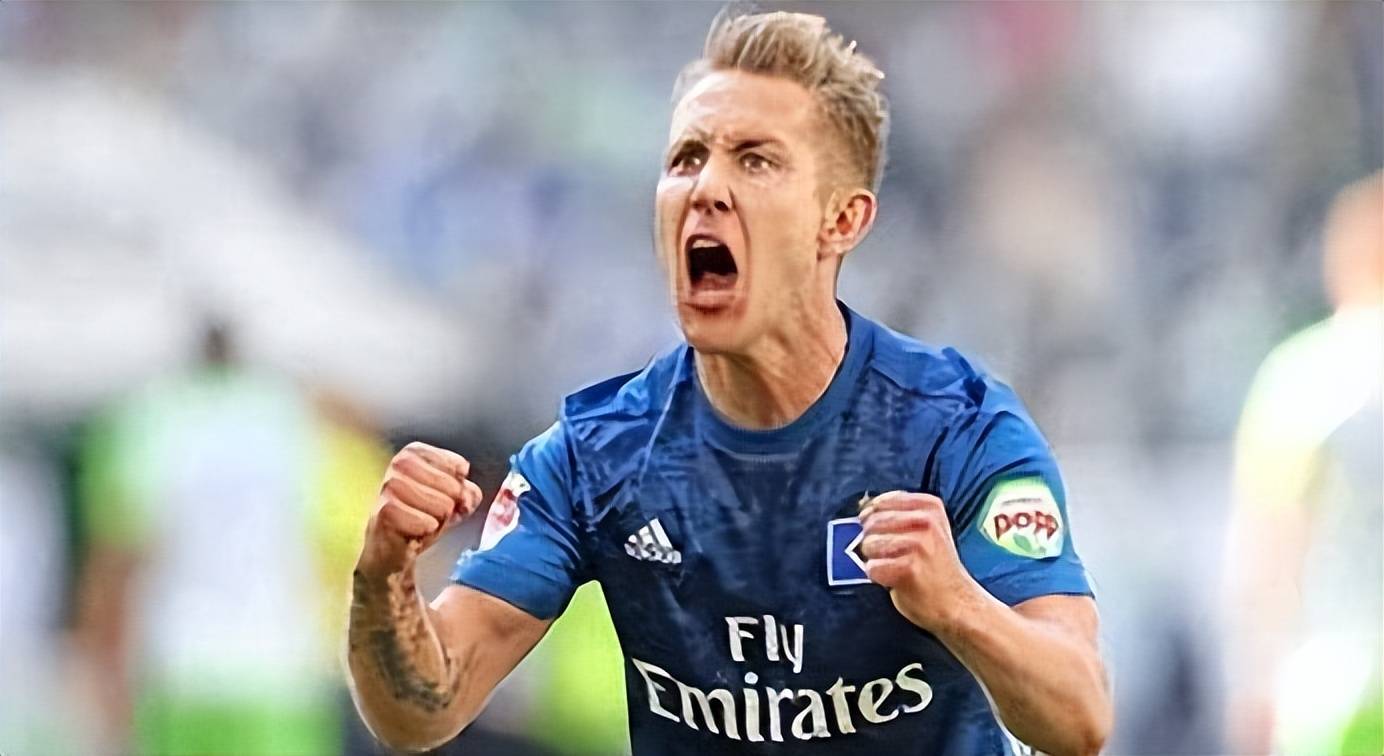 开云体育官方网站-包含沃尔夫斯堡队在对抗沙尔克时力挫对手的词条