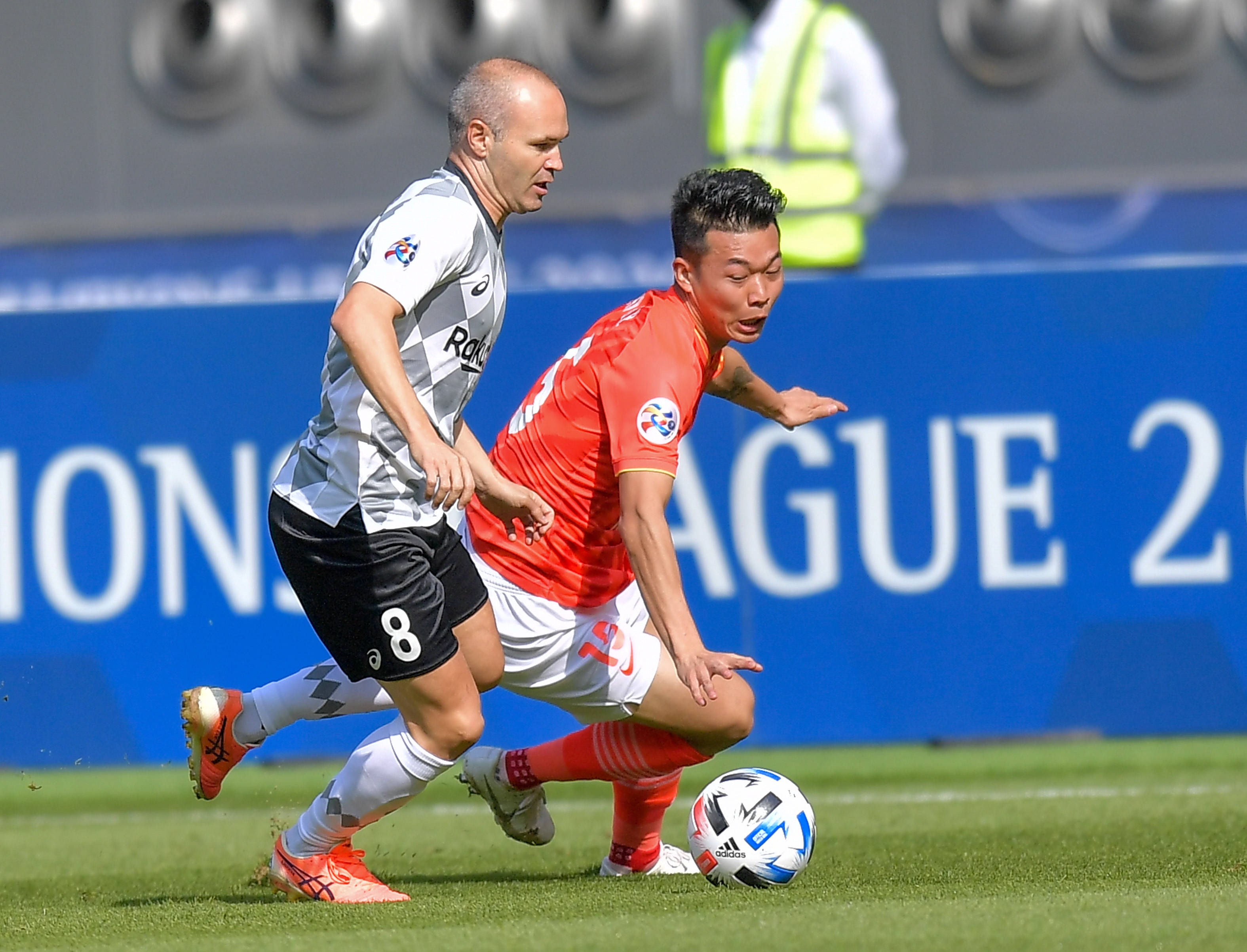 开云体育入口-本轮关键战，权健将在主场迎战恒大争夺胜利的简单介绍