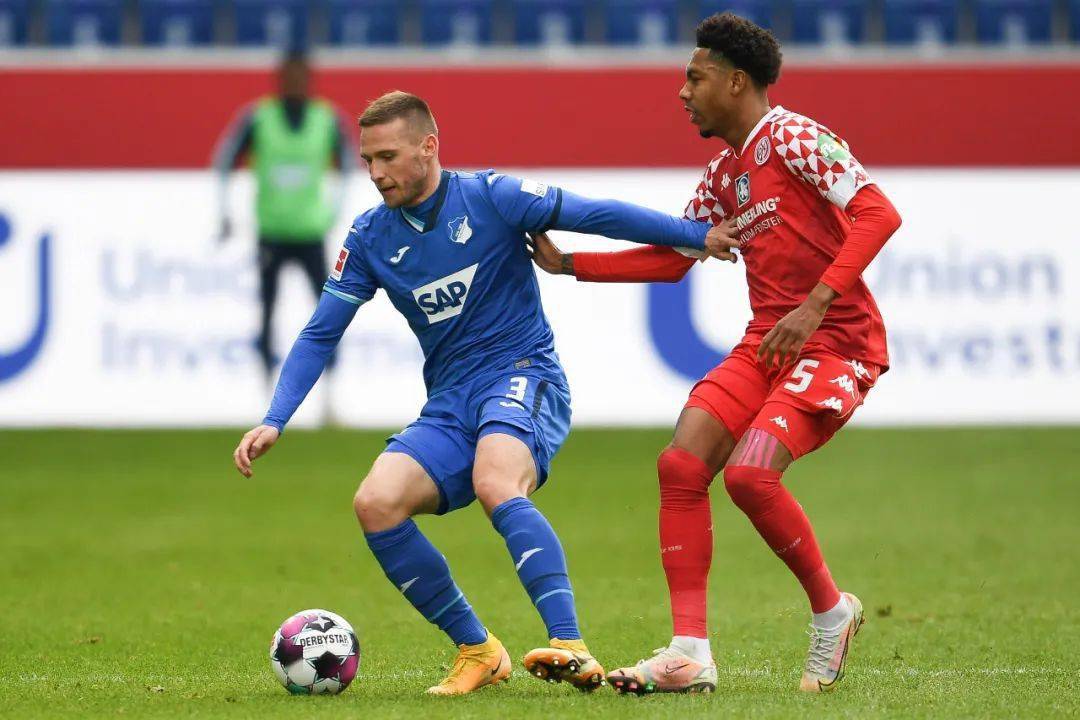 柏林赫塔客场惜败美因茨,遭遇连败的简单介绍 柏林赫塔客场惜败美因茨,遭遇连败的简单介绍