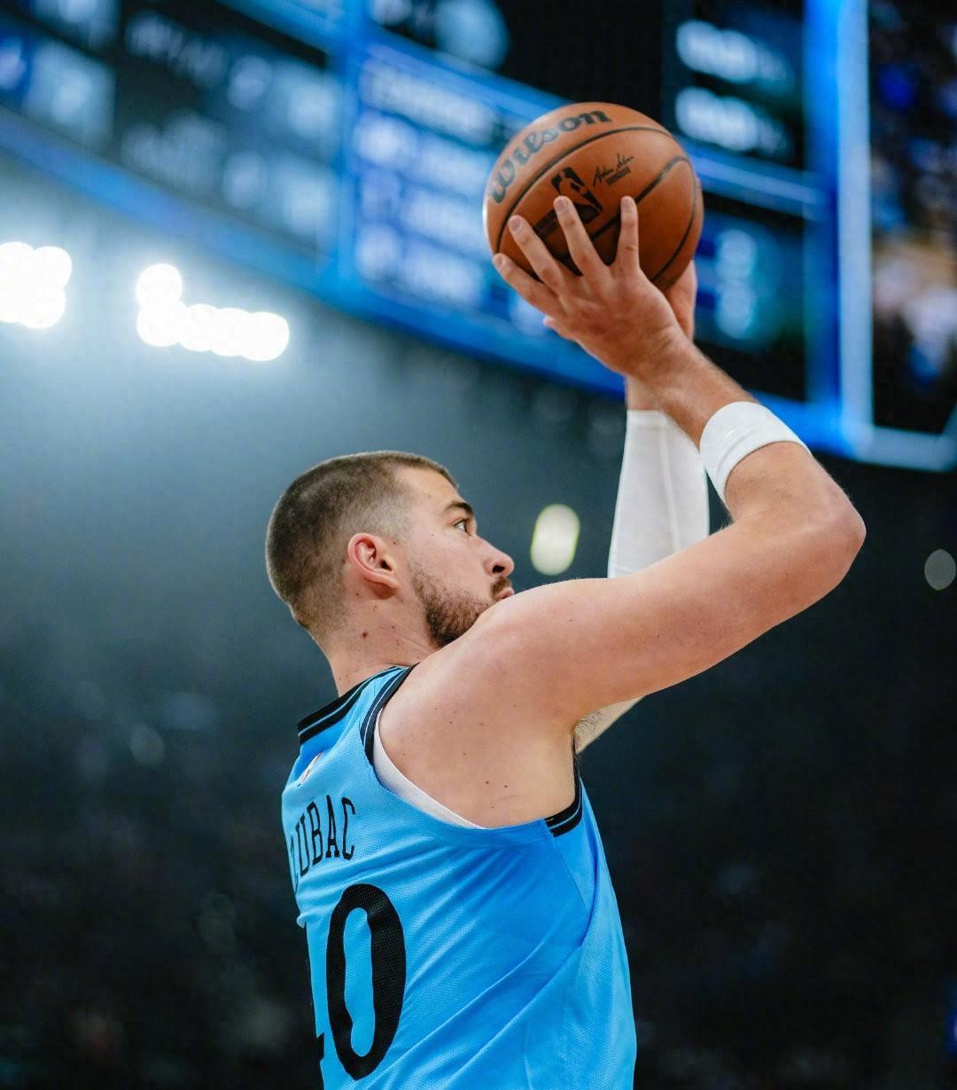 开云体育官方网站-快船逆袭独行侠,小卡轰下全队最高分数!的简单介绍