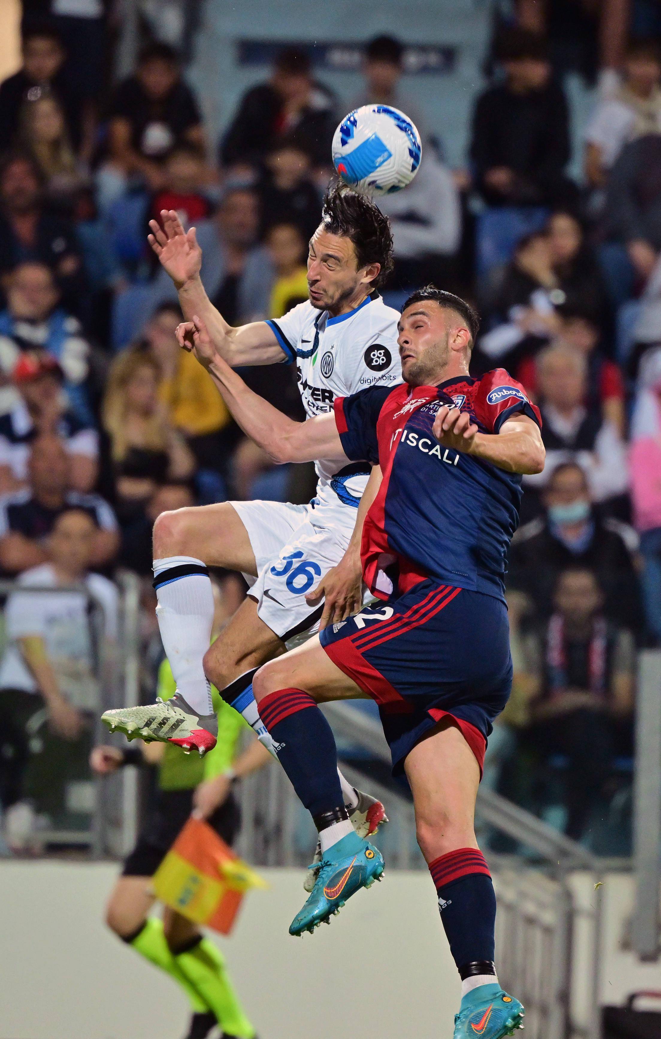 开云体育入口-卡利亚里客场取胜，继续追赶前列位置的简单介绍