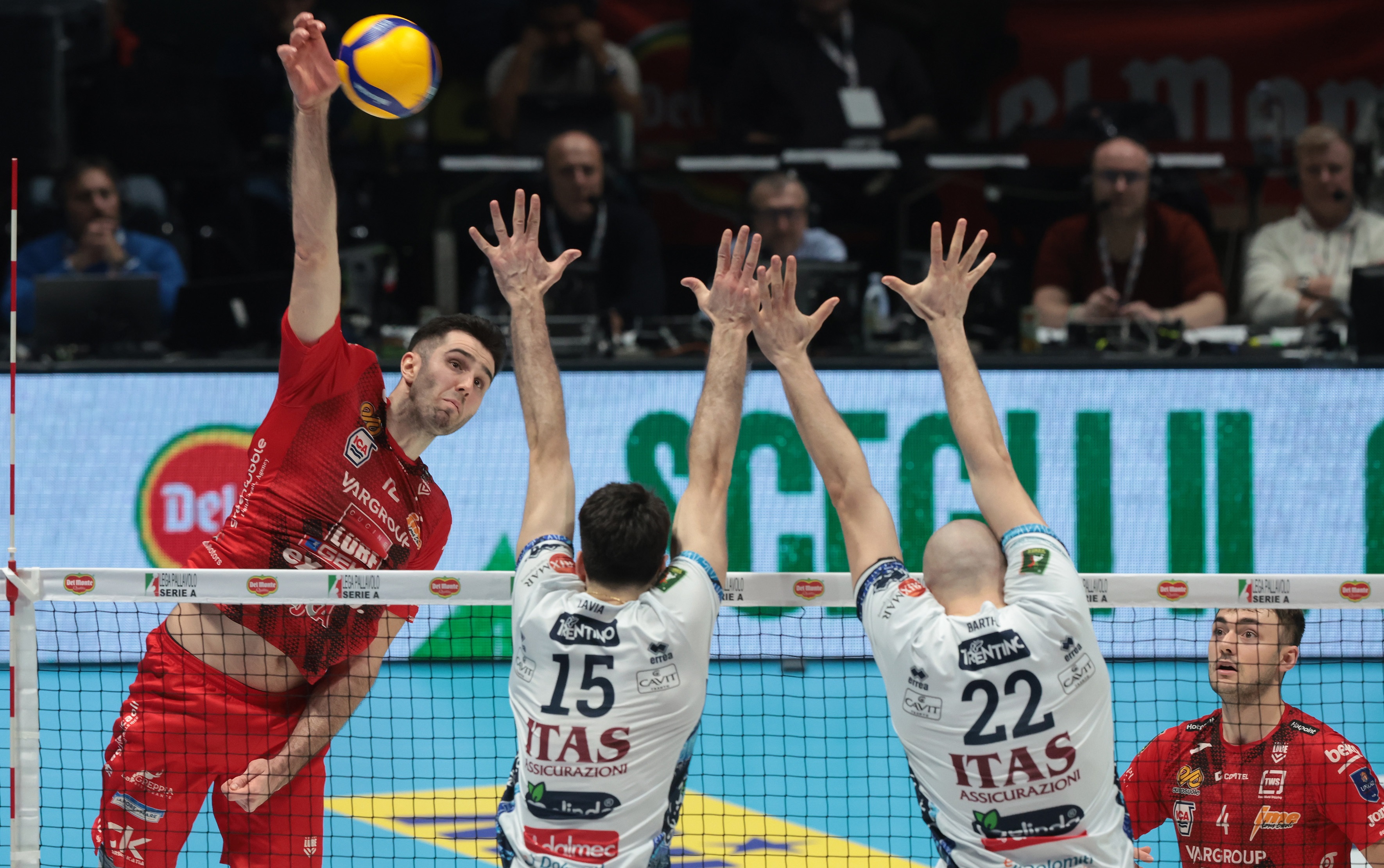 开云体育平台APP-篮球友谊赛：意大利队战胜加拿大的简单介绍