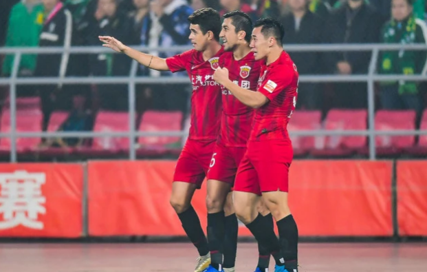 开云体育在线-国安胜广州恒大，稳坐中超积分榜榜首