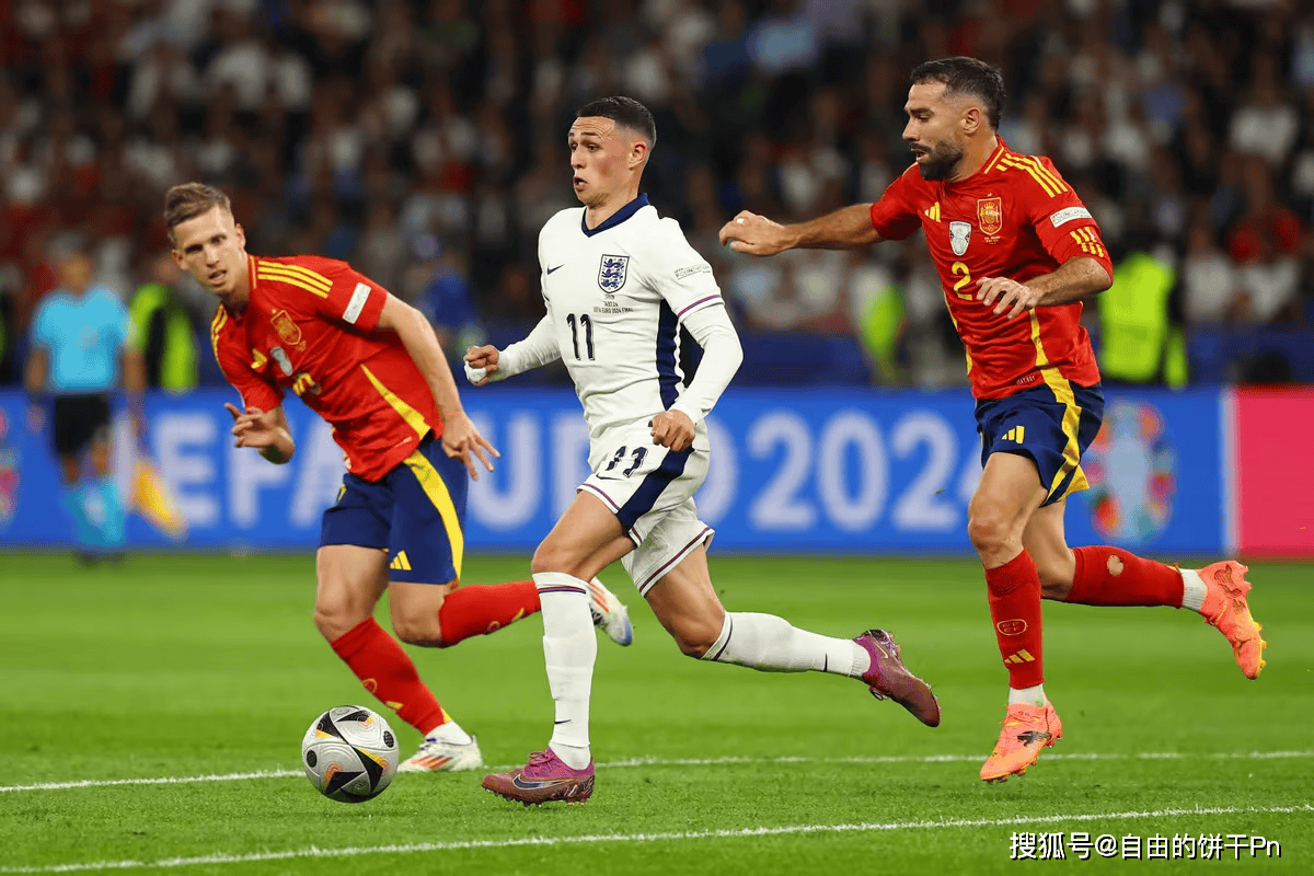 开云体育平台APP-英格兰队勇夺胜利，力挺晋级！