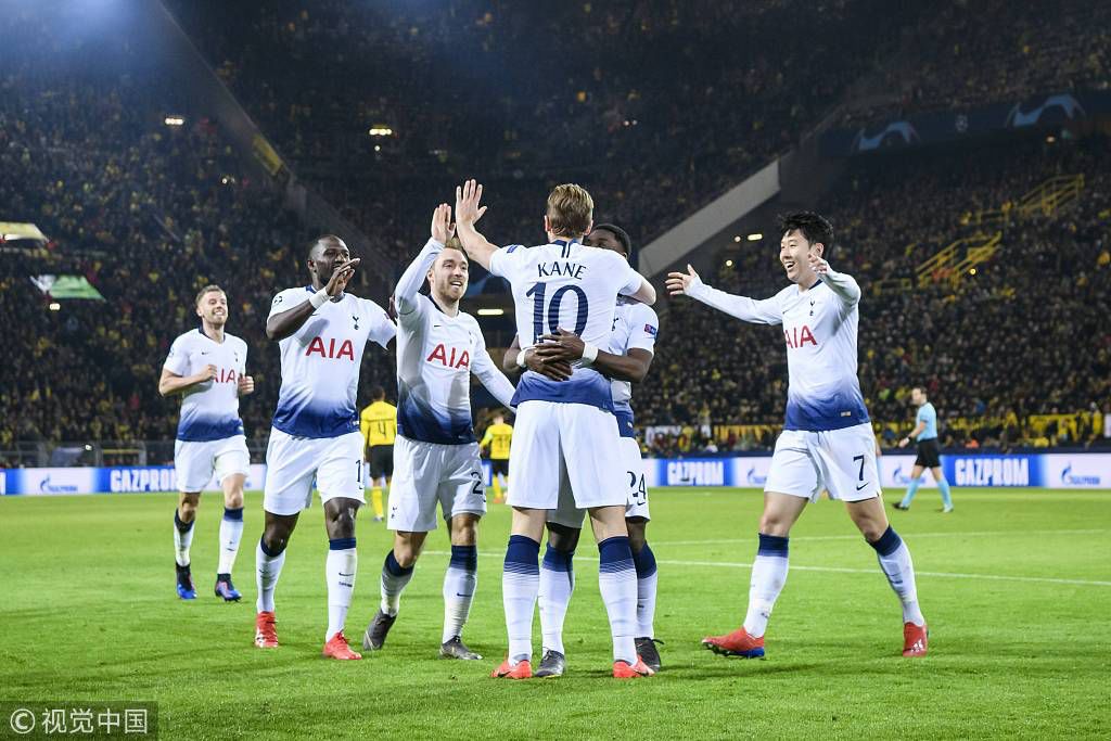 包含荷兰队奋勇争胜，斩获八强资格的词条