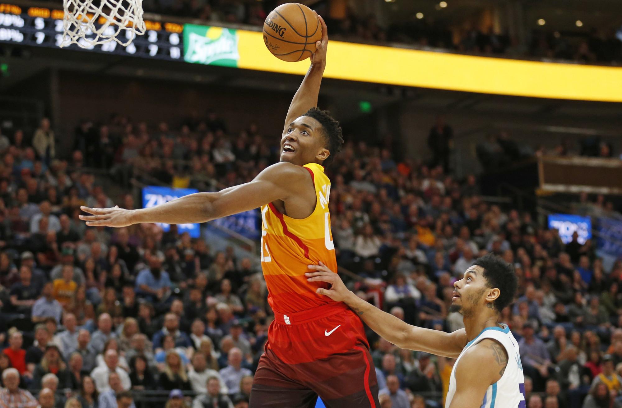 包含爵士胜爵士,米切尔迎来复出状态回升的词条 包含爵士胜爵士,米切尔迎来复出状态回升的词条