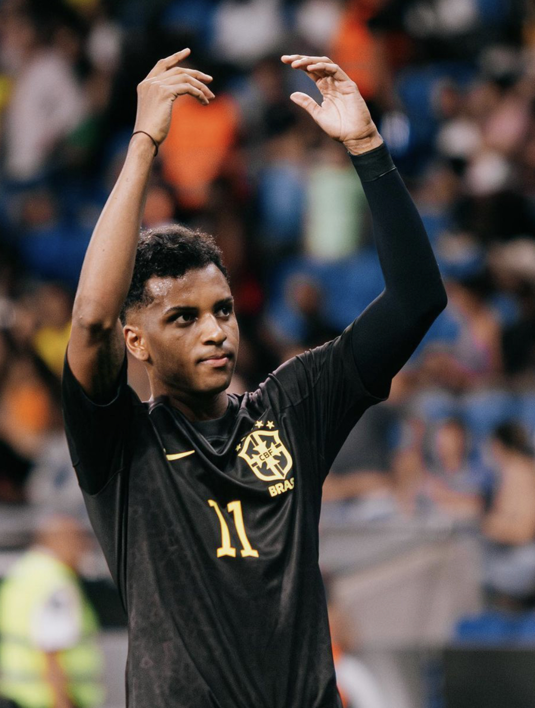 包含丹麦强势国际米兰,罗德里戈惊艳世界的词条 包含丹麦强势国际米兰,罗德里戈惊艳世界的词条