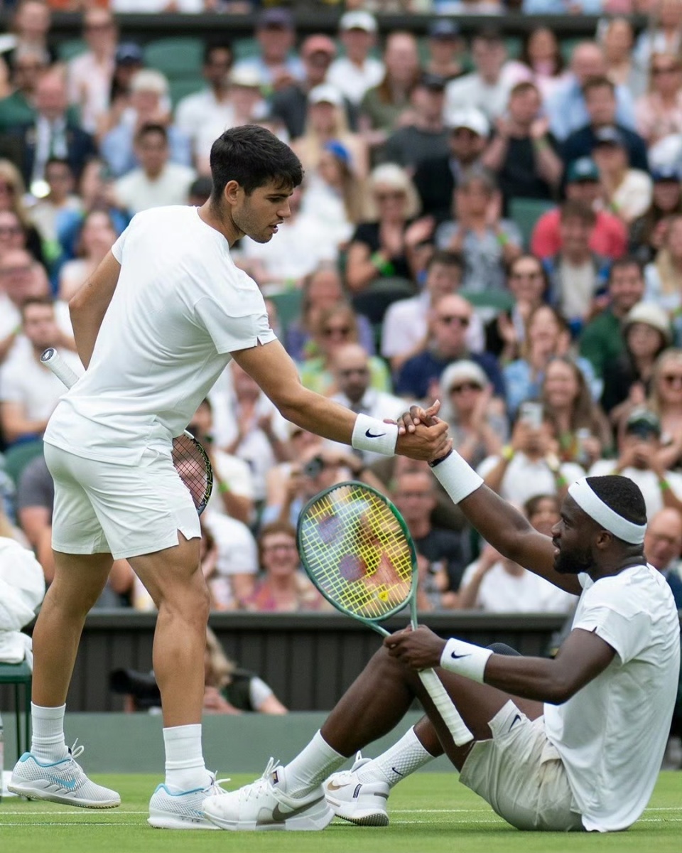 开云体育APP下载-美网完胜蒙特卡洛大师赛,西西帕斯统治全场