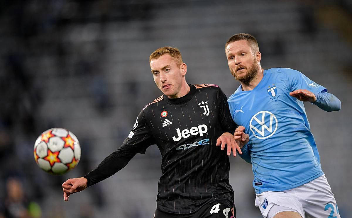 开云下载-斯图加特连续取胜,逐渐逼近前四位置