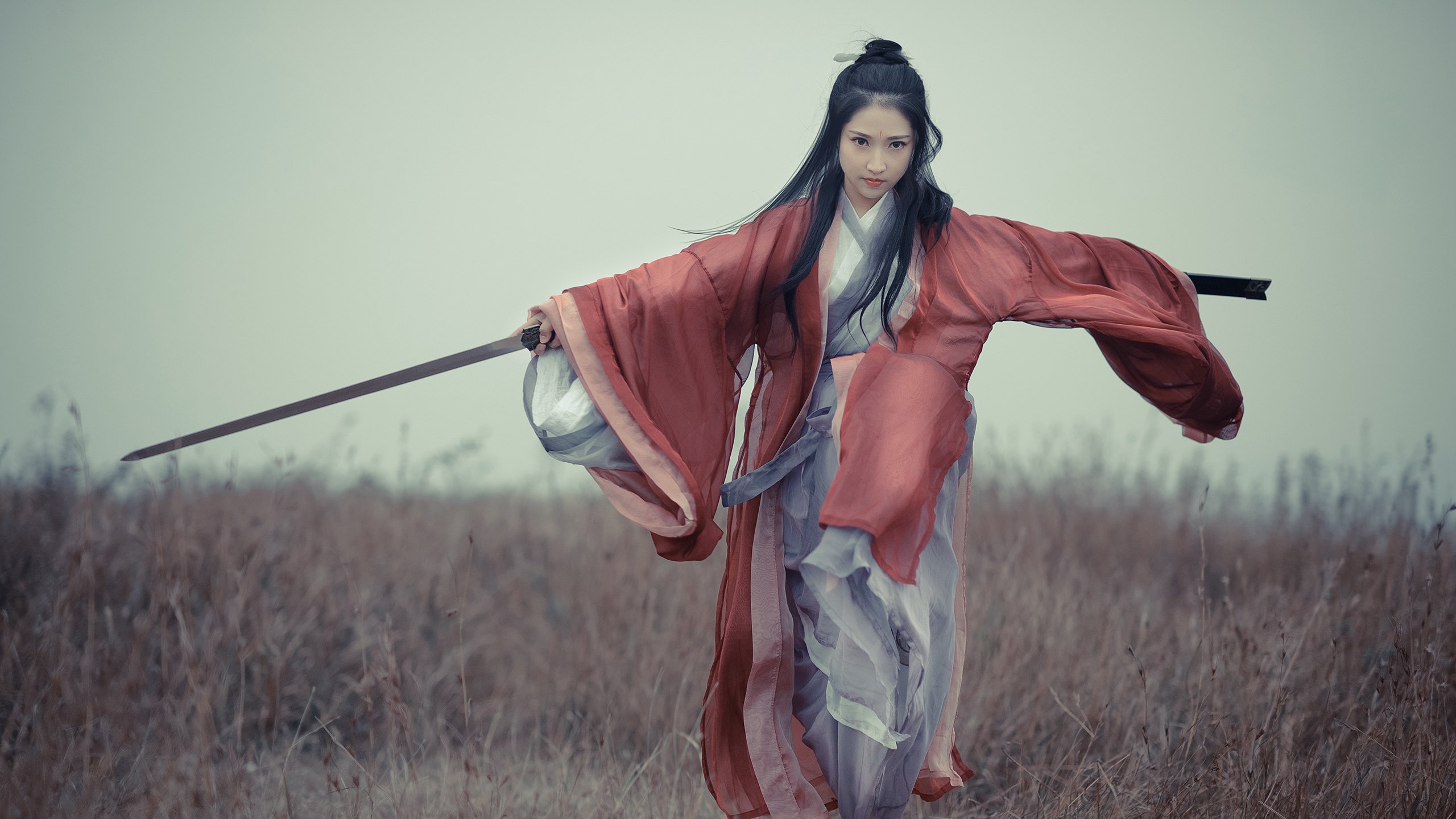 开云体育APP下载-金色对撞，当马尔蒂尼的优雅遇上巴雷西的深邃