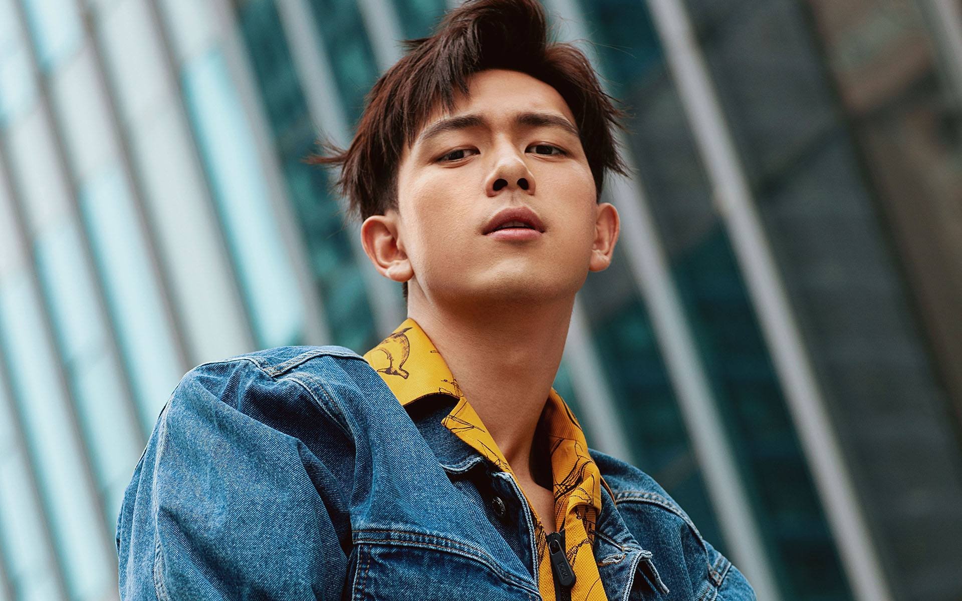 聚光灯下,当李刚仁的星光遇见卡塔尔的燎原之火