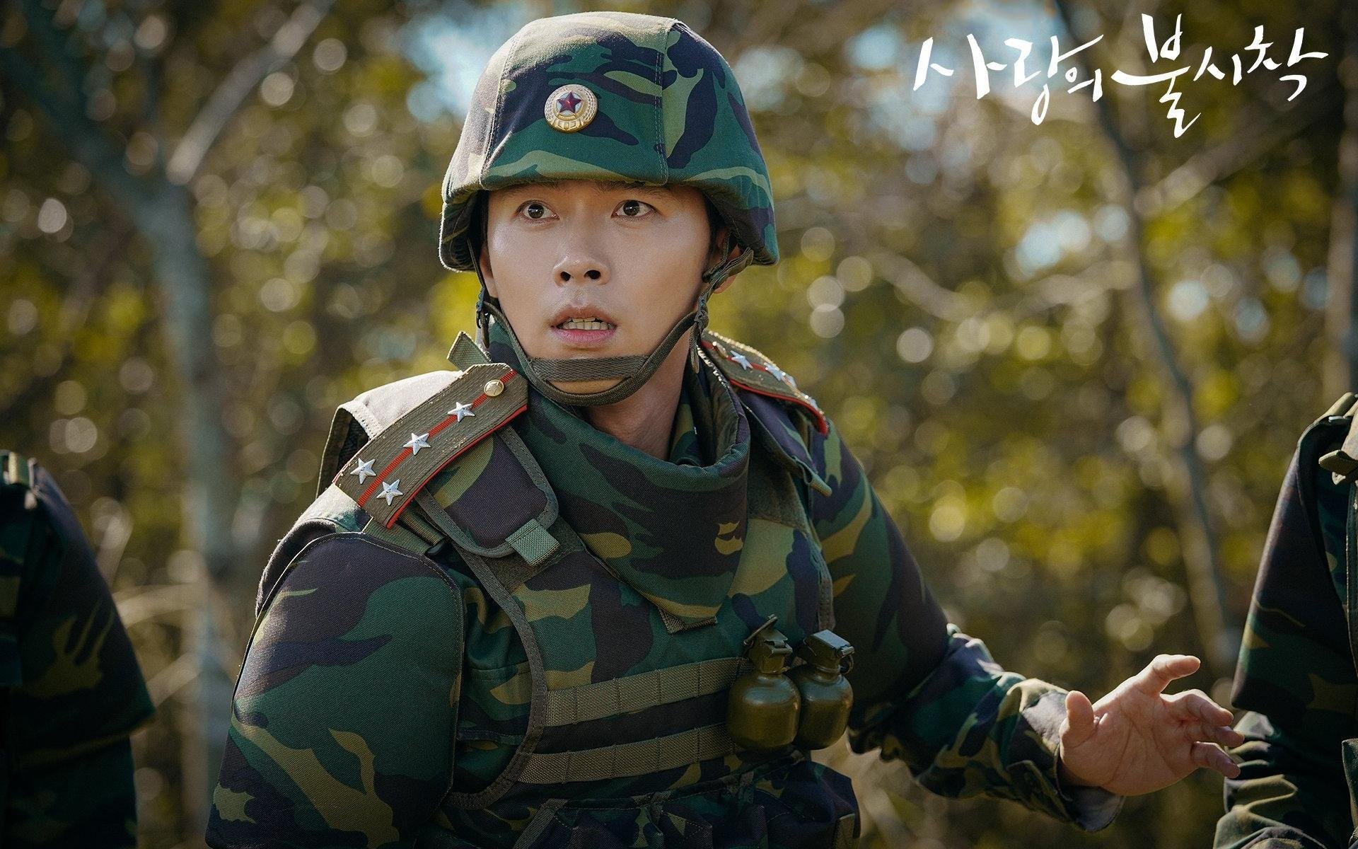 虚构之战,当本泽马为哥斯达黎加戴上关键先生的面具