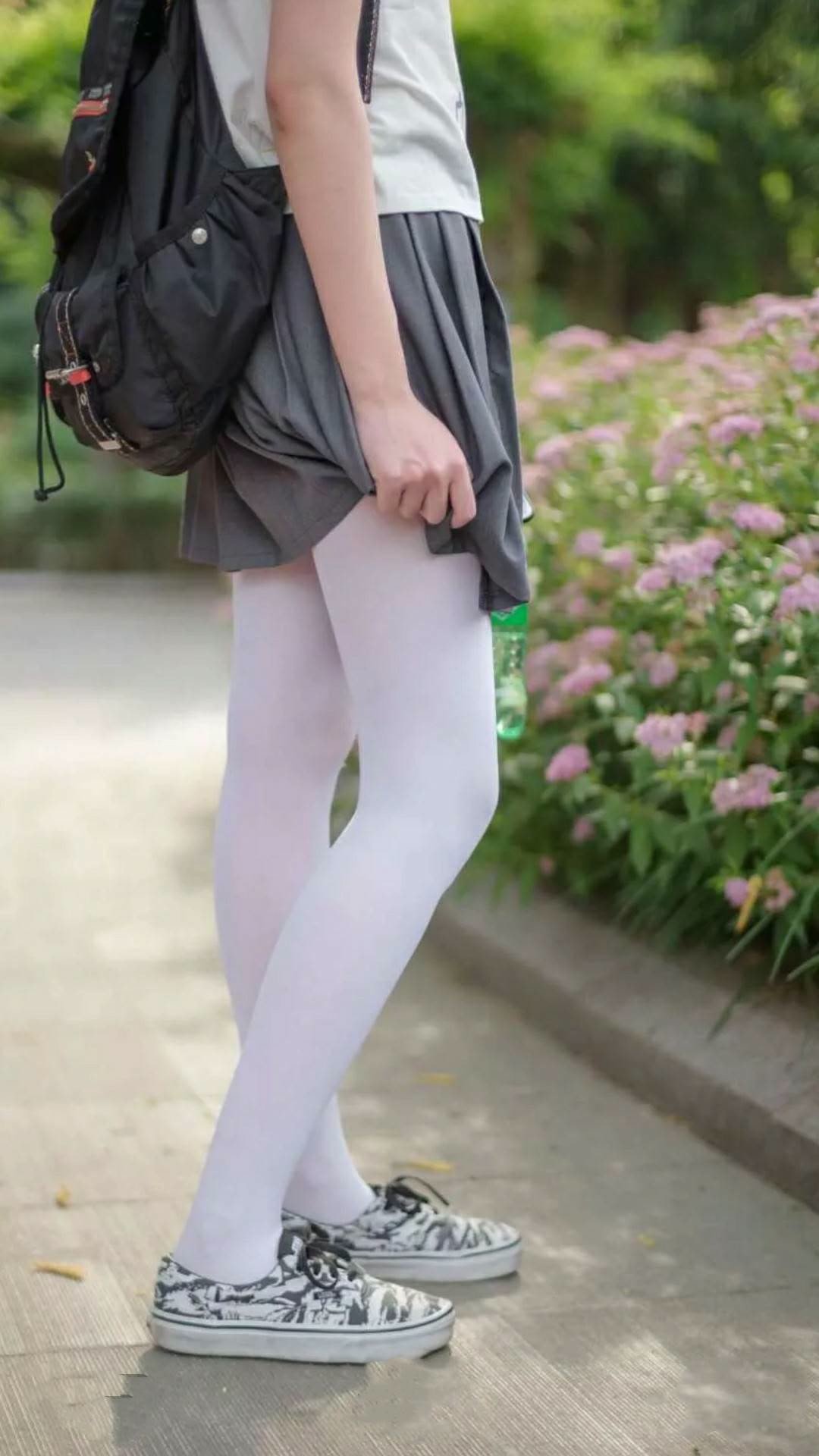 孤星闪耀与铁血洪流,当东契奇砍下神迹时,雷霆正带走鹈鹕